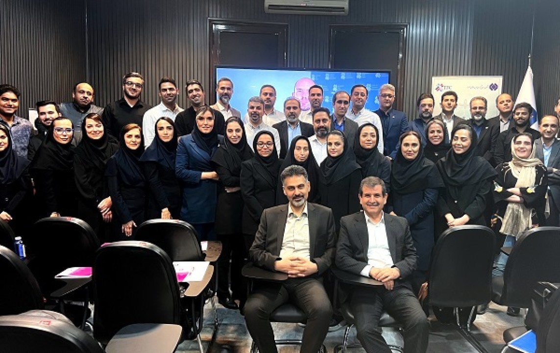 دومین دوره کارگاه آموزشی تحلیل بازارهای جهانی برگزار شد دومین دوره کارگاه آموزشی تحلیل بازارهای جهانی برگزار شد