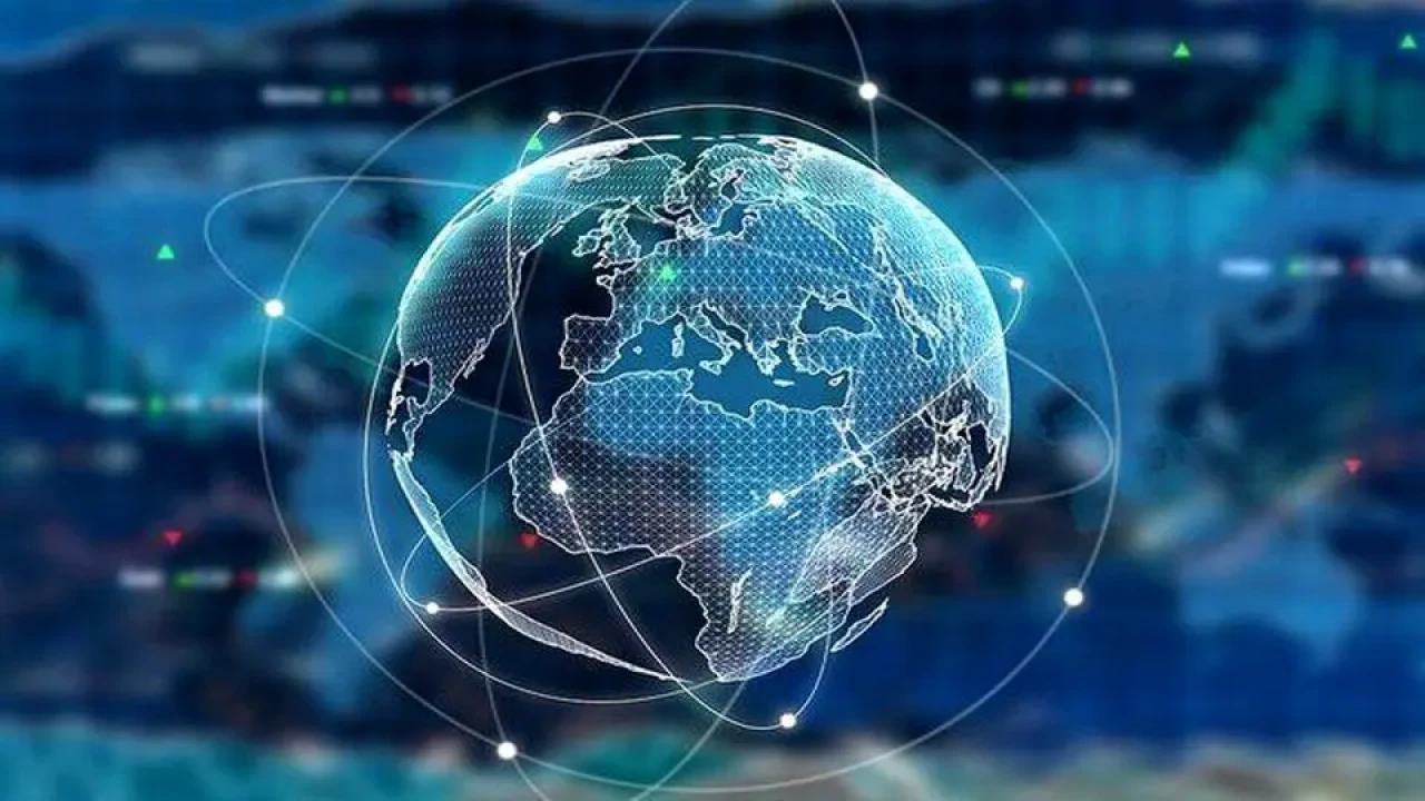 ستون حیاتی ارتباطات در آستانه فرسودگی ستون حیاتی ارتباطات در آستانه فرسودگی