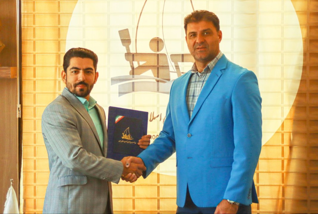 رضا تیرگر به عنوان عضو هیات رئیسه فدراسیون قایقرانی منصوب شد رضا تیرگر به عنوان عضو هیات رئیسه فدراسیون قایقرانی منصوب شد