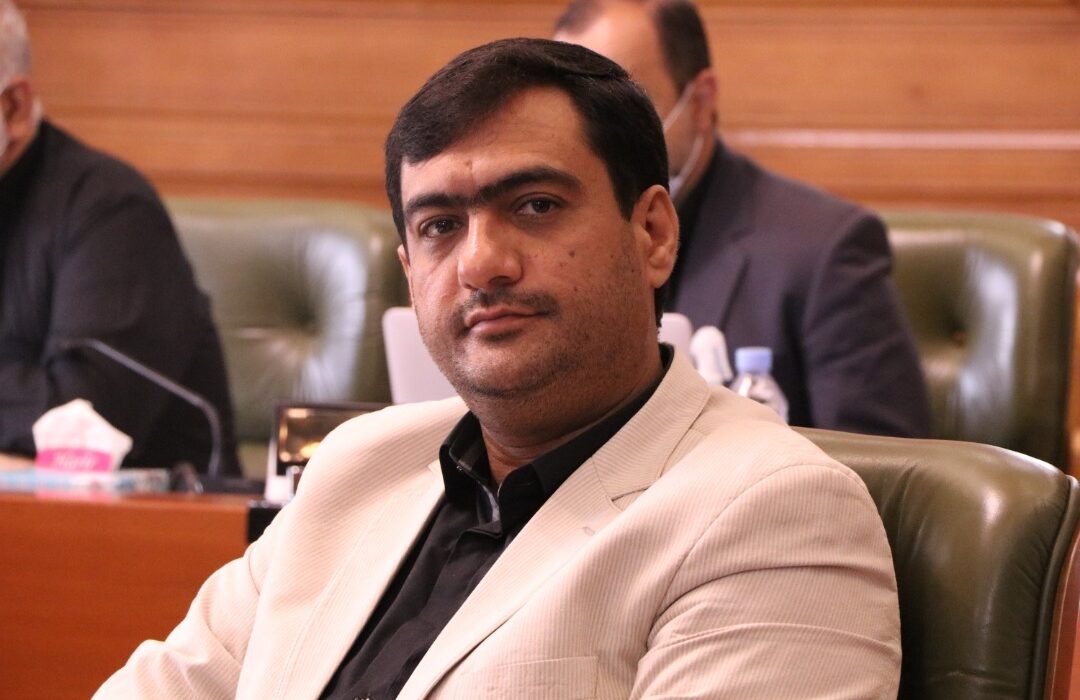   دکل‌های مخابراتی فاقد مجوز جمع‌آوری می‌شوند