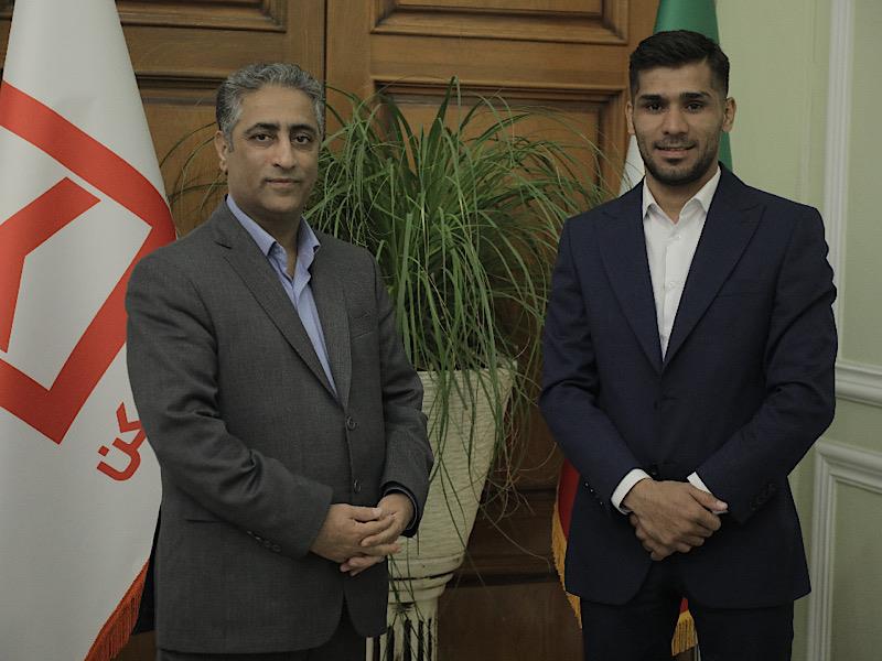 دنیا با ورزش قدرت خود را نشان می دهد / بانک مسکن پیشتاز حمایت از قهرمانان ورزشی