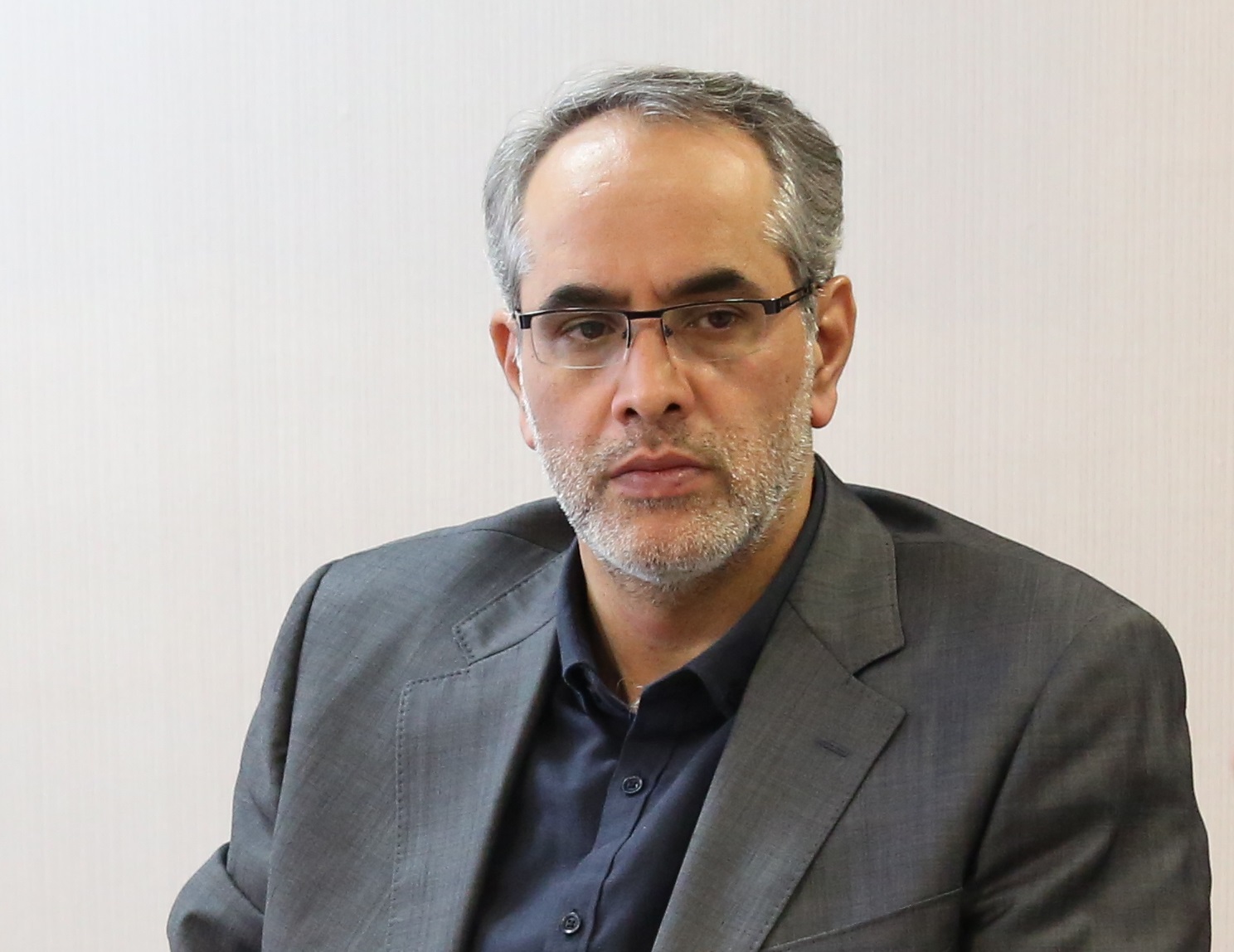 مشارکت بانک توسعه تعاون در تامین تبلت دانش آموزان مناطق محروم